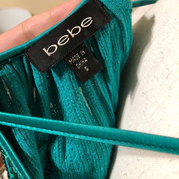 Bebe sequin emerald dress - Picture 3 of 8